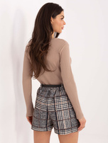 Granatowe rozkloszowane spódnico-szorty