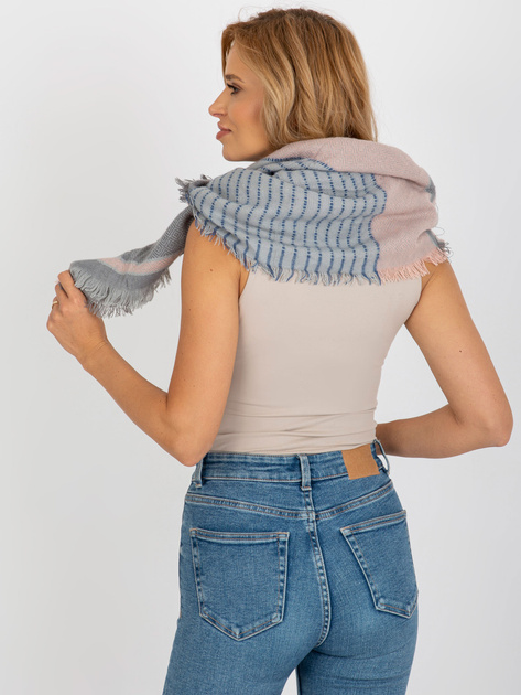 Hurtownia Szaro-jasnoróżowy szal we wzory