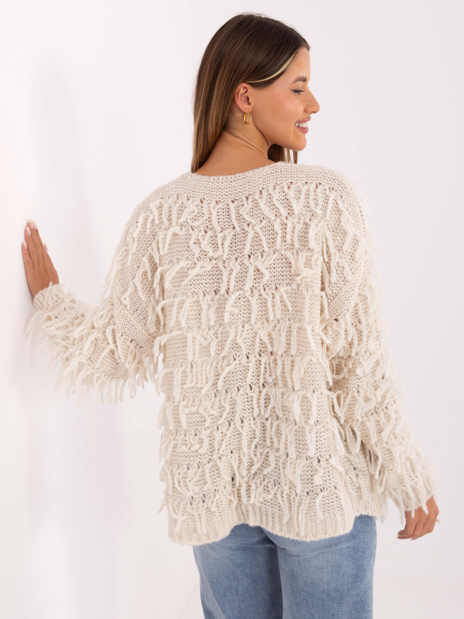 Sweter ecru