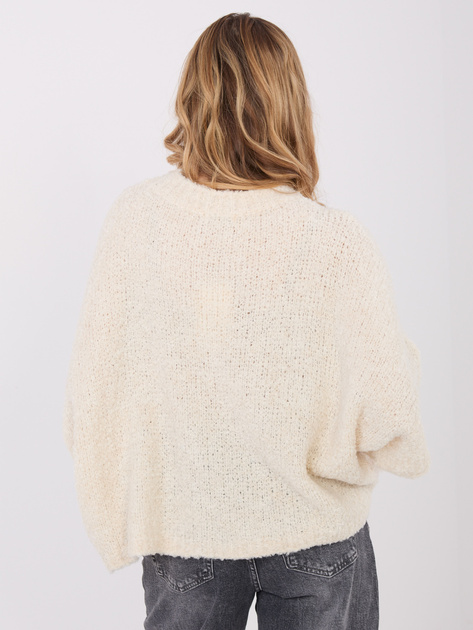 Kremowy sweter boucle z okrągłym dekoltem