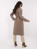 Ciemnobeżowy długi płaszcz damski z paskiem