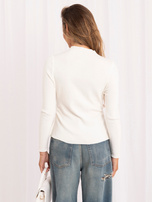 Ecru elegancki sweter z drapowaniem