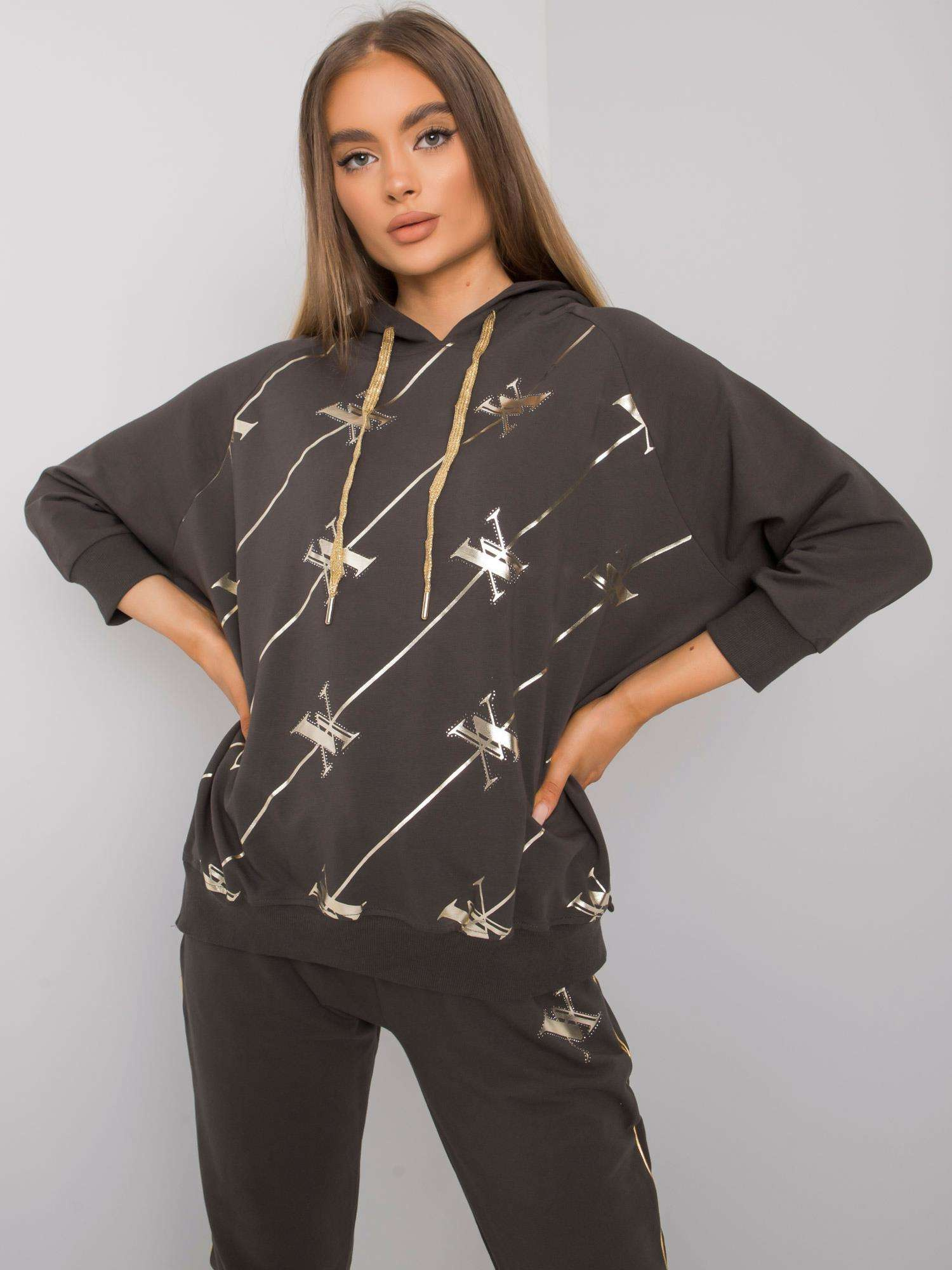 Dark khaki two-piece set with Cliffton print