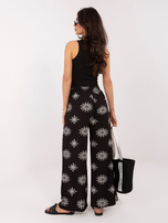 Czarne letnie spodnie z szeroką nogawką