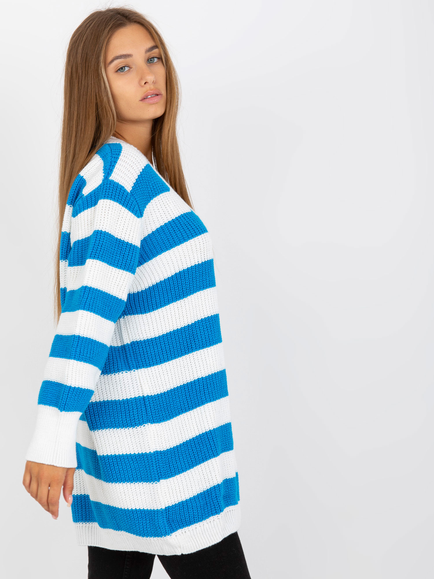 Hurt Biało-niebieski sweter oversize w paski RUE PARIS 