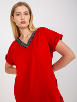 Czerwona bluzka plus size z krótkim rękawem