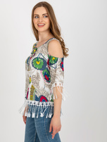 Hurt Biała bluzka z nadrukiem i ozdobnym wykończeniem