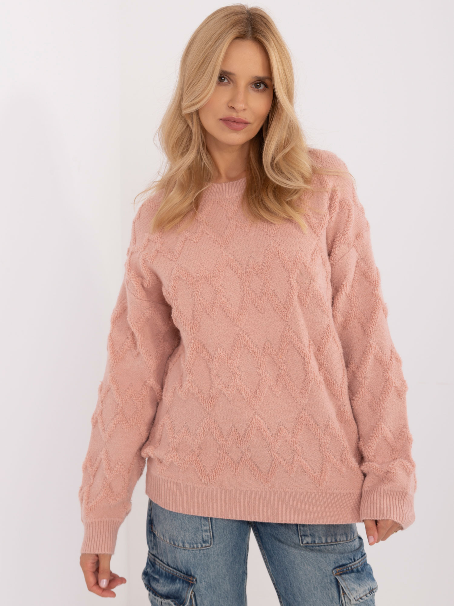 Hurt Jasnoróżowy sweter oversize z okrągłym dekoltem