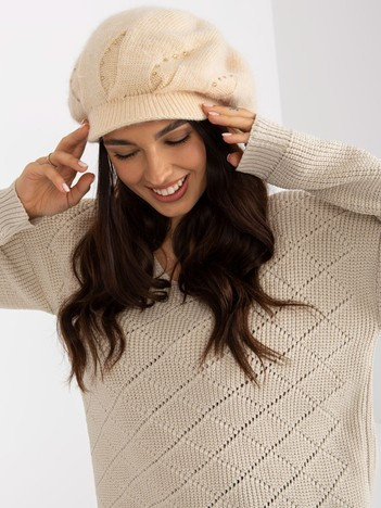 Hurtownia Jasnobeżowa damska czapka zimowa z daszkiem