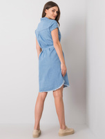 Niebieska sukienka z paskiem Kathi RUE PARIS