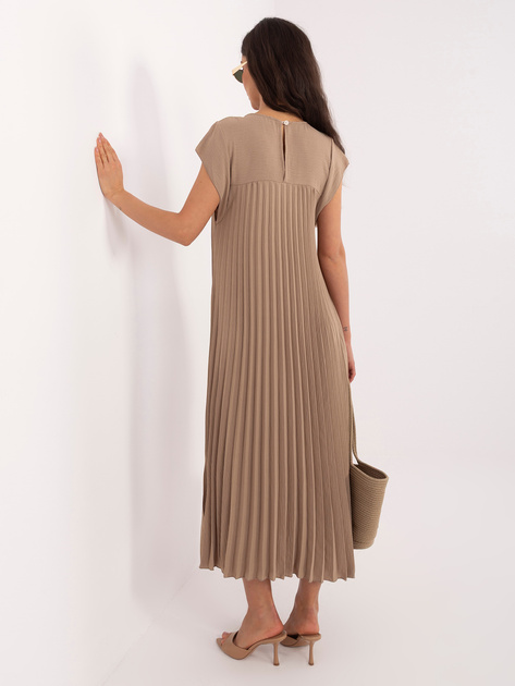 Ciemnobeżowa trapezowa sukienka z plisowaniem RUE PARIS