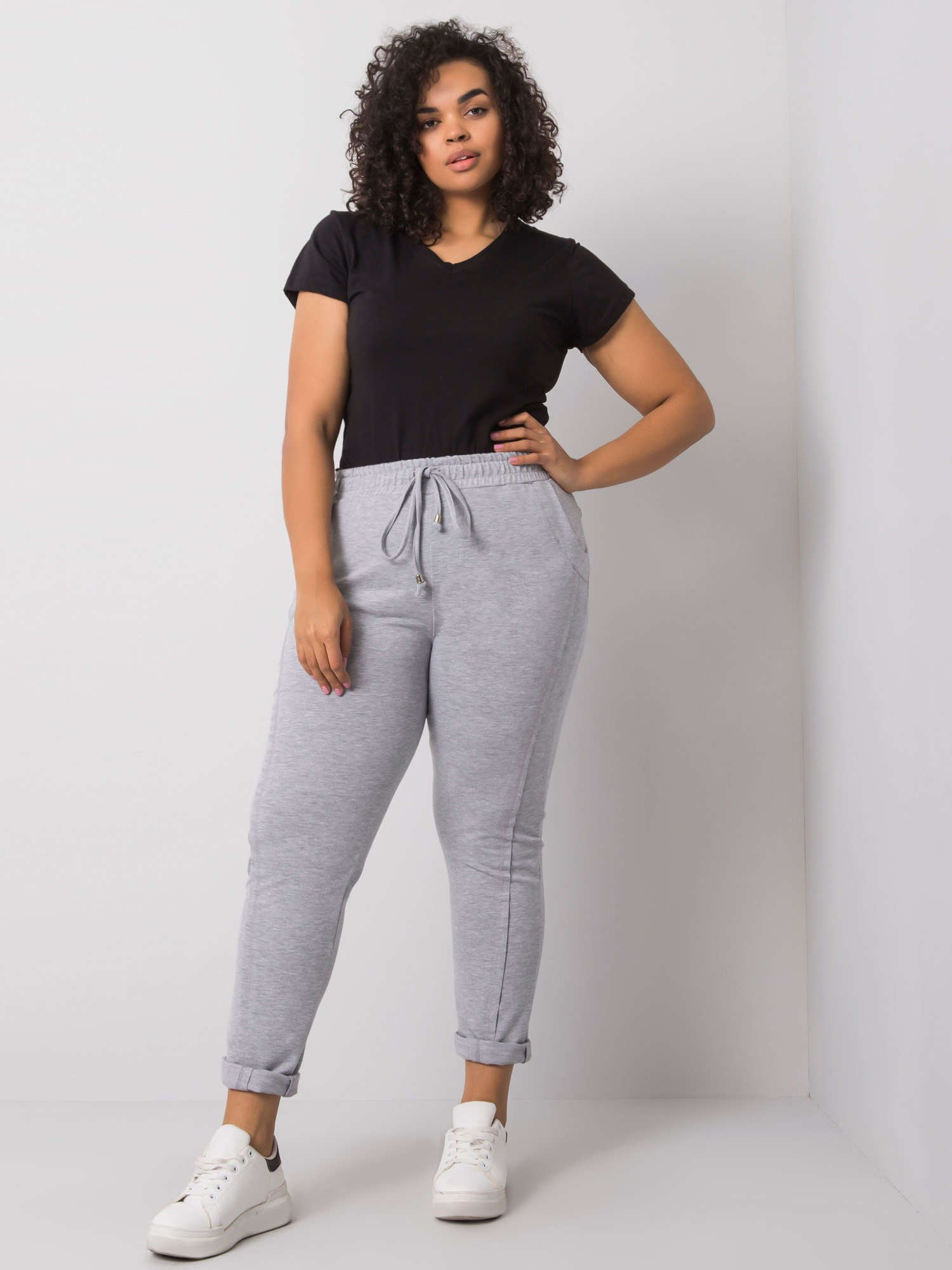 Szare melanżowe spodnie dresowe plus size Alva