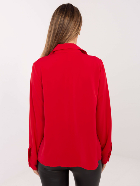 Czerwona damska koszula z ozdobnymi guzikami