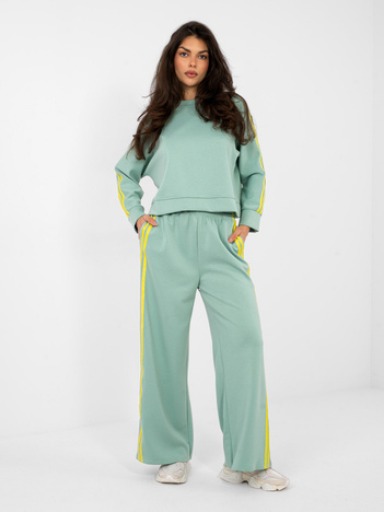 Pistacjowy komplet z szerokimi spodniami RUE PARIS
