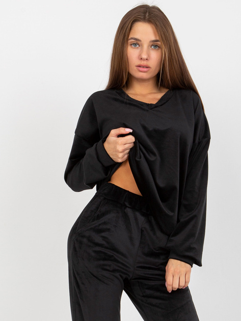 Hurt Czarna gładka bluzka welurowa z dekoltem V RUE PARIS