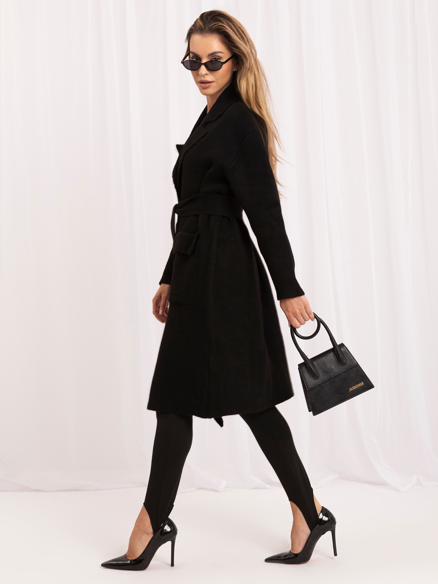 Schwarzer Cardigan mit Bindung Cordie RUE PARIS.