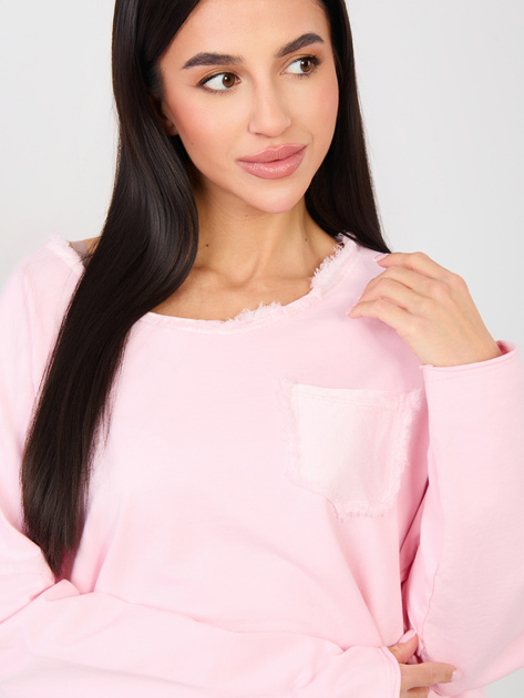Jasnoróżowa damska bluzka oversize z kieszenią