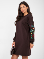 Czekoladowa dresowa sukienka z kieszeniami RUE PARIS 