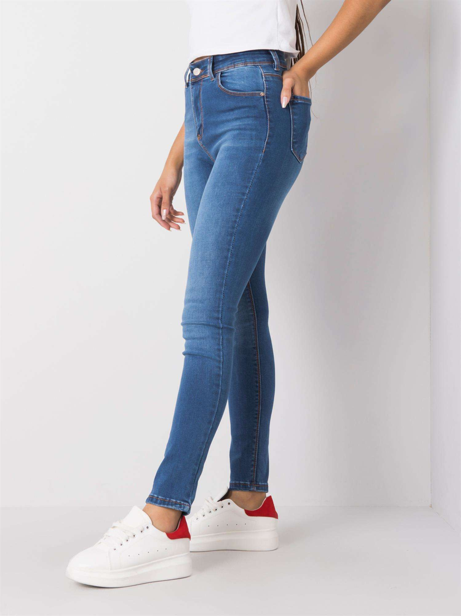 Niebieskie jeansy rurki Britanny RUE PARIS