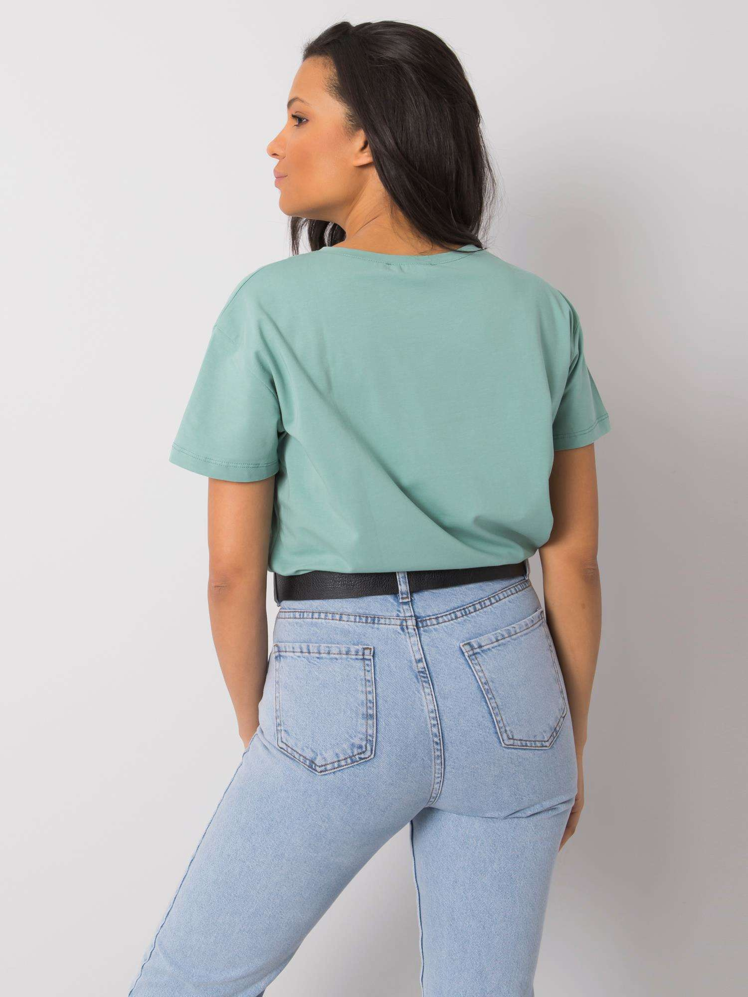 Pistacjowy t-shirt z napisem Elani