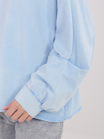 Jasnoniebieska bawełniana bluzka z dekoltem V