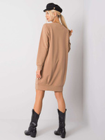 Camelowa sukienka Cristine