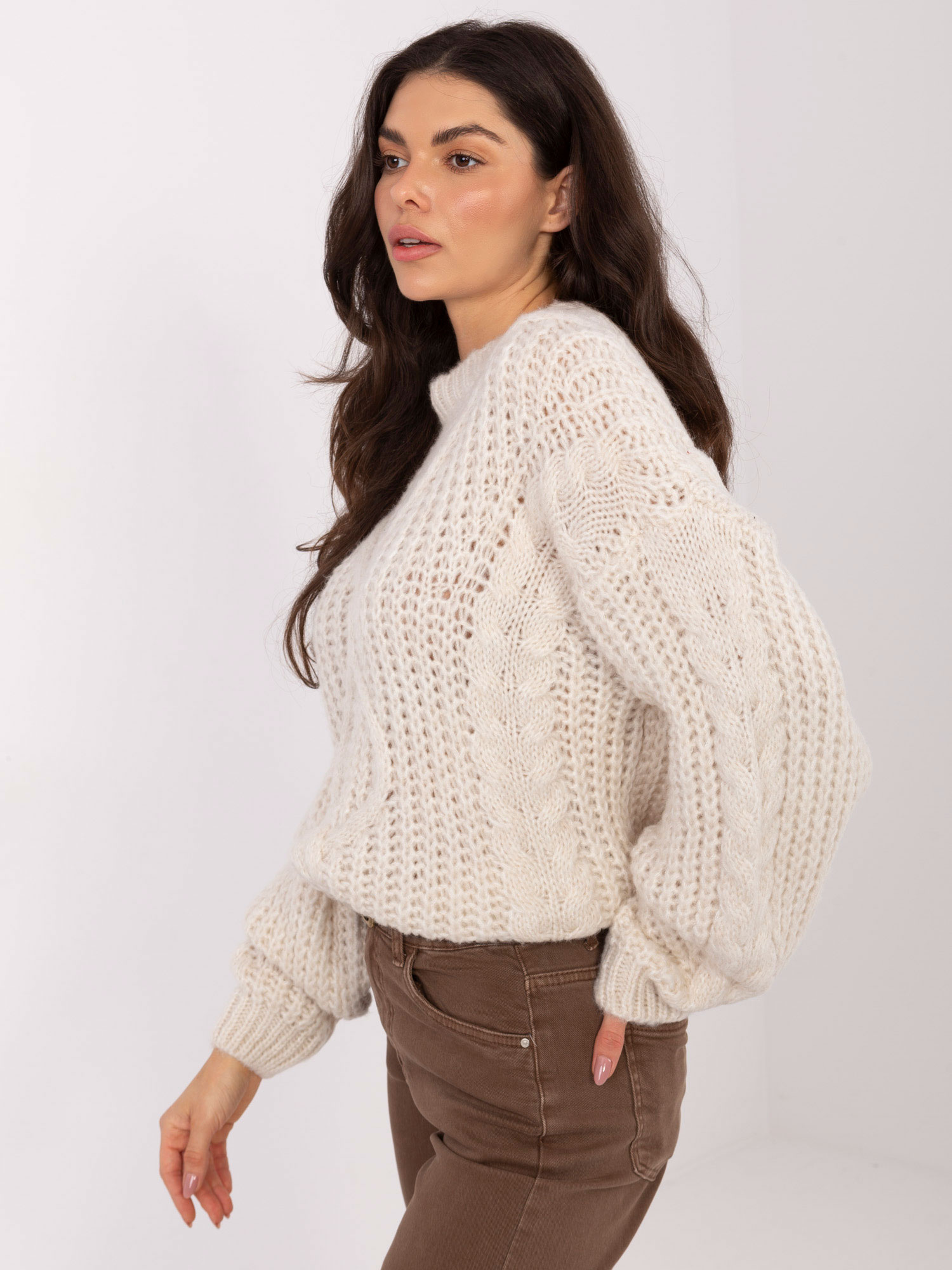Sweter jasny beżowy