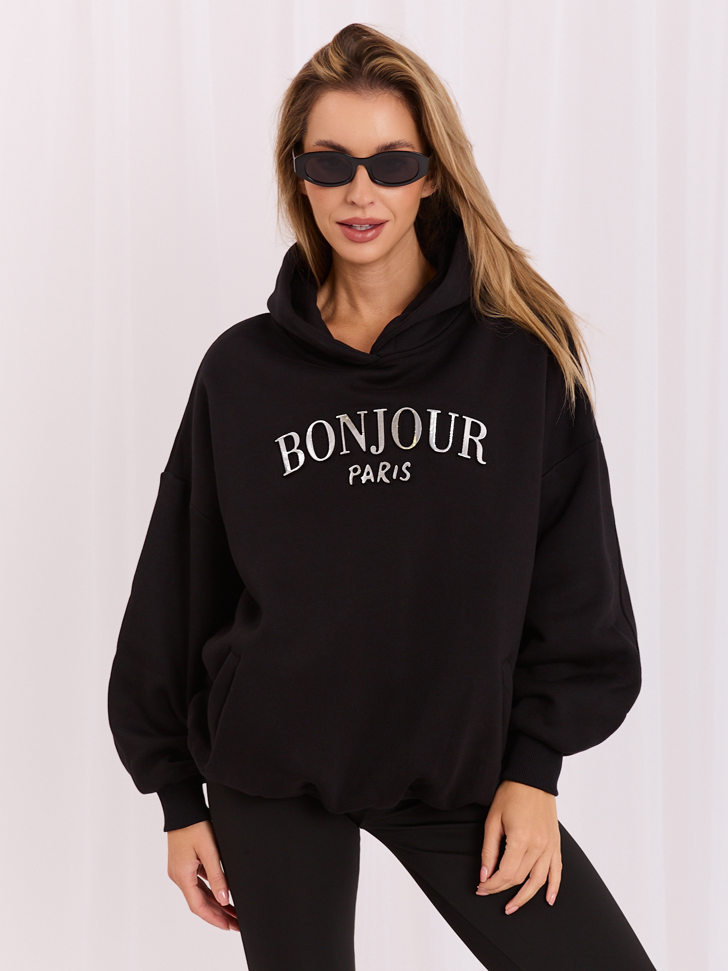 Schwarzer Hoodie mit Taschen Lille RUE PARIS.