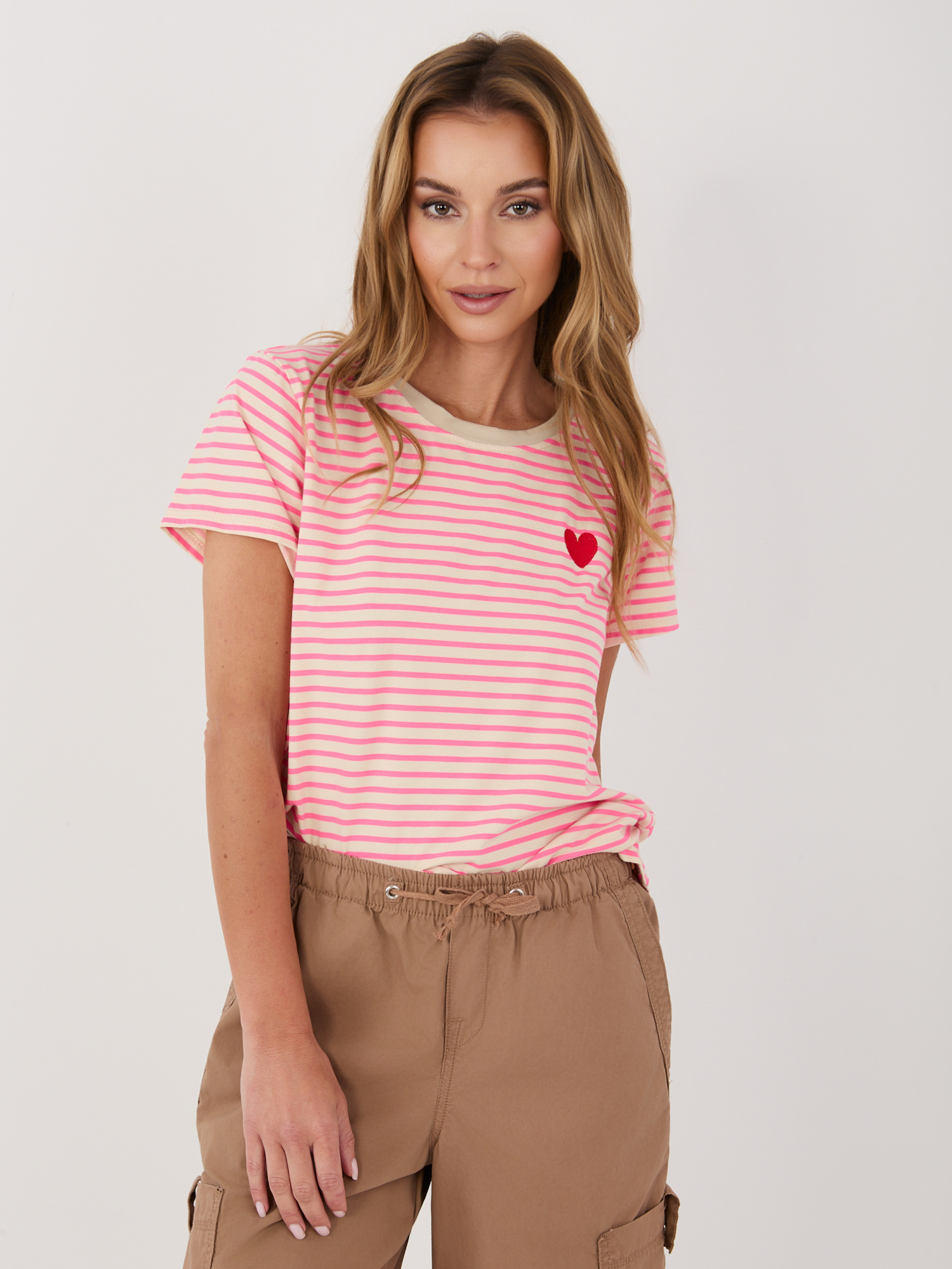 T-shirt beżowy