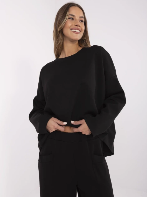 Czarny dwuczęściowy komplet ze spodniami 7/8