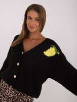 Hurt Czarny sweter damski we wzory z zapięciem na guziki