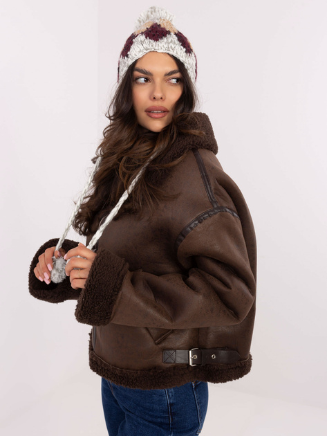 Hurt Biała damska czapka uszatka z pomponami