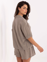 Ciemnobeżowy dwuczęściowy komplet na lato OCH BELLA 