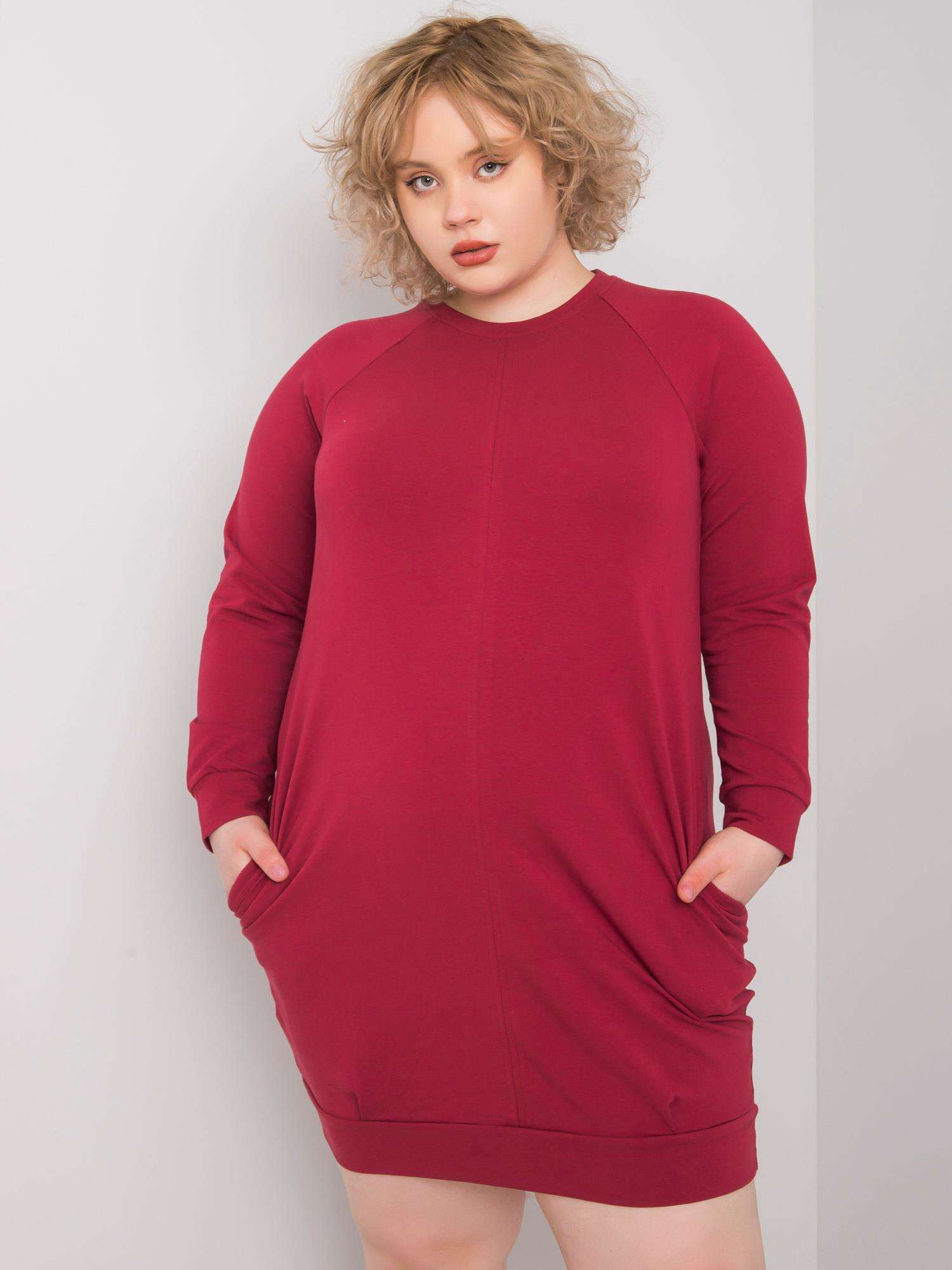 Bordova obleka plus size Ariadne.