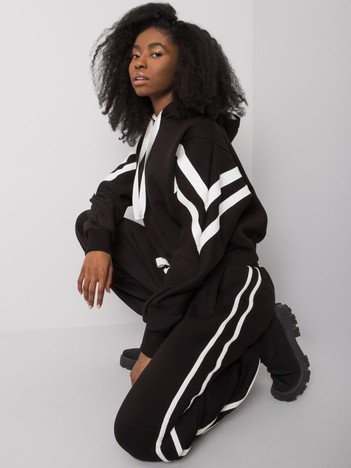 Czarny komplet casualowy z lampasami Stacy