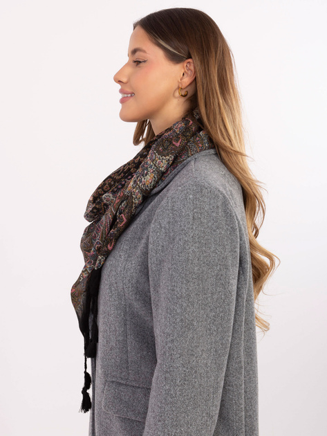 Czarna damska chusta z nadrukiem