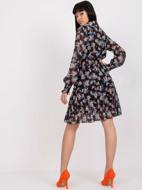 Czarna mini sukienka damska z printem w kwiaty i falbaną