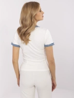 Ecru dopasowana bluzka z jeansowymi wstawkami