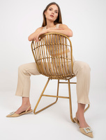 Beżowy dwuczęściowy komplet casualowy w prążki