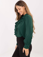 Ciemnozielona koszula z ozdobnymi guzikami 