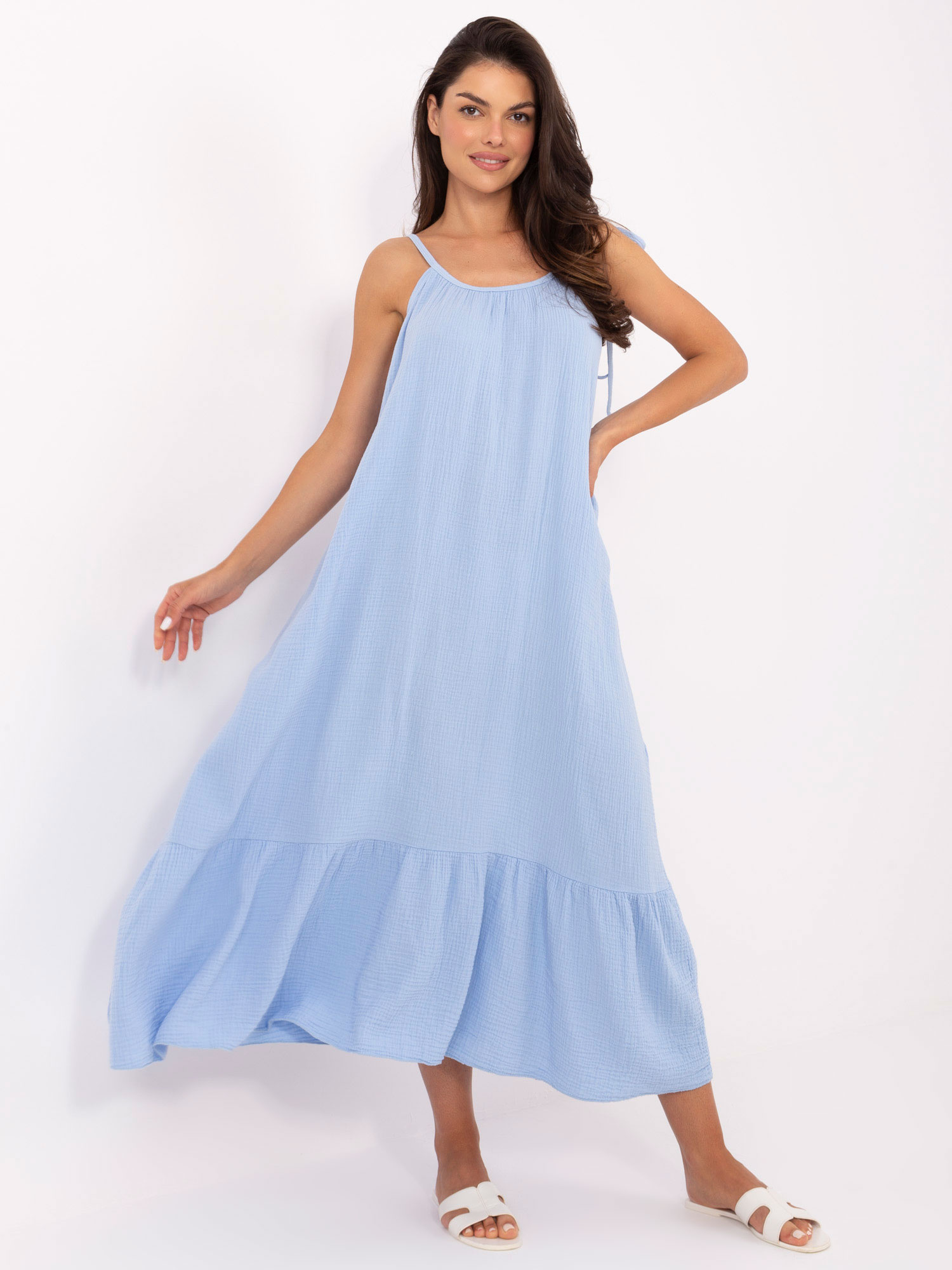 Himmelblaues, ausgestelltes Kleid aus Musselin OCH BELLA.
