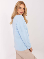 Jasnoniebieska damska bluzka z dżetami