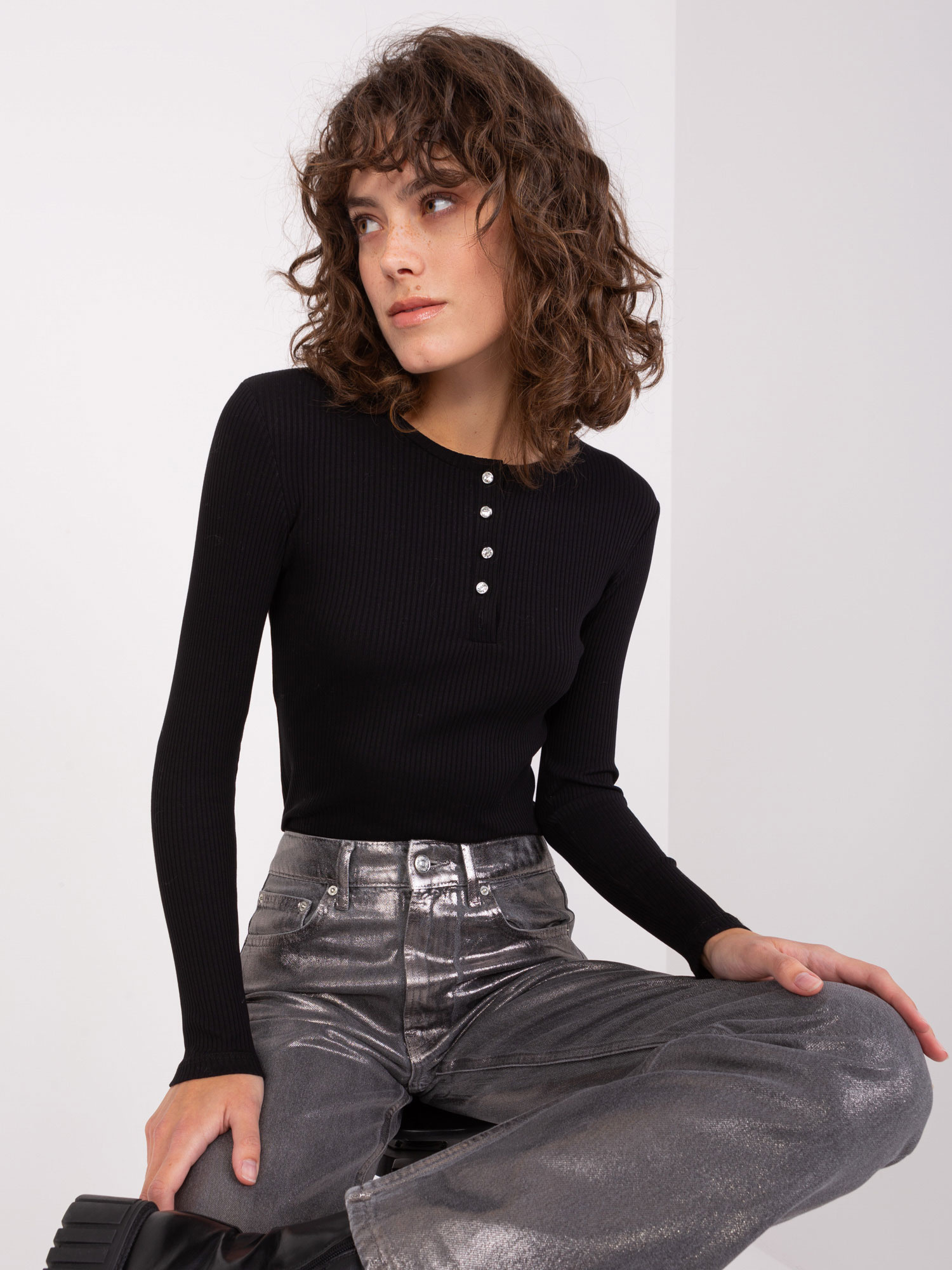Czarna prążkowana bluzka basic longsleeve