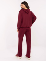 Bordowy dresowy komplet z haftem
