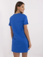 Kobaltowa t-shirtowa sukienka z nadrukiem SUBLEVEL