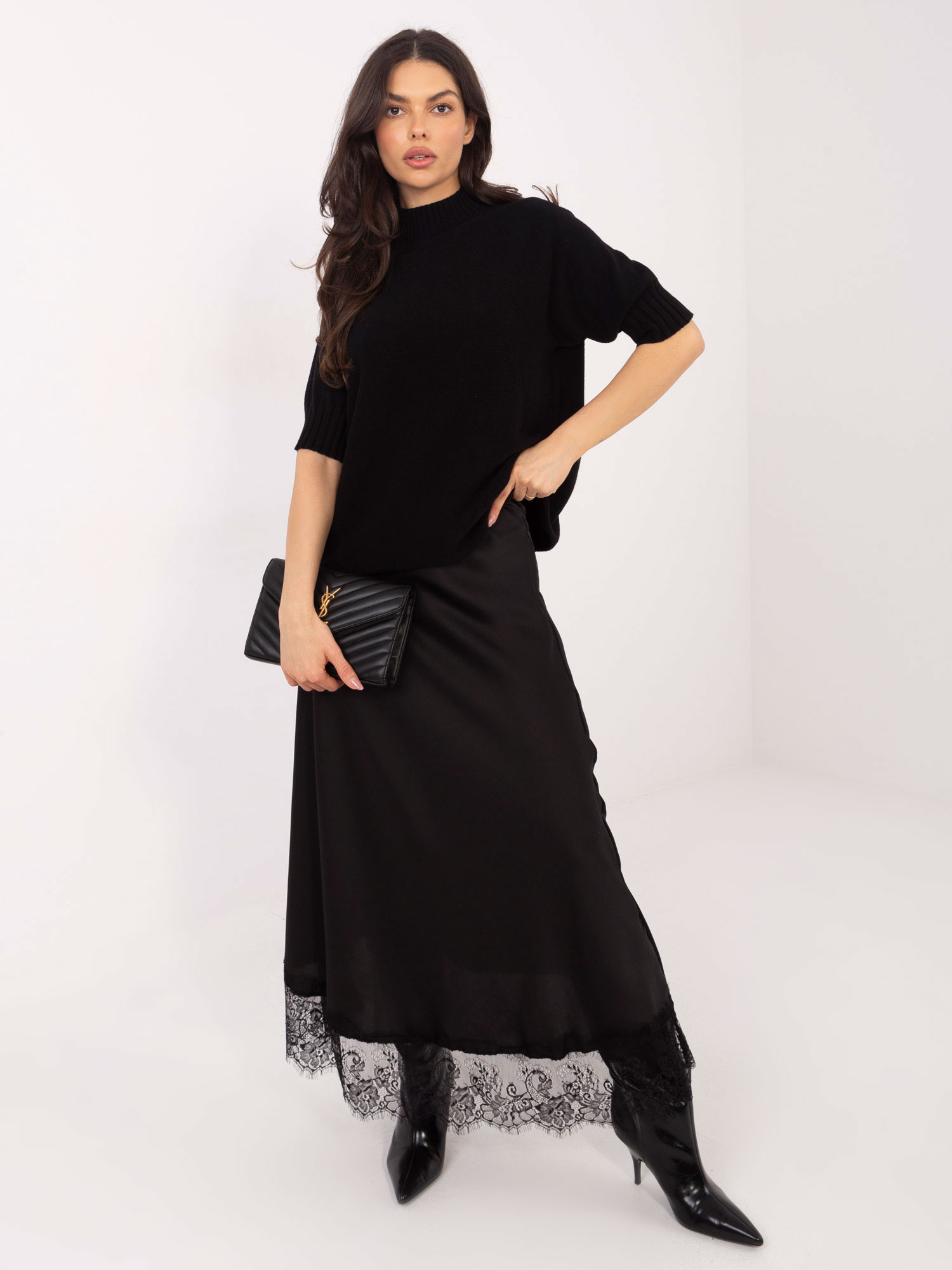 Sweter czarny