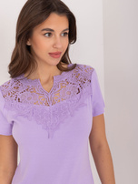 Hurt Liliowa  bluzka z koronką i krótkim rękawem 