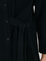 Czarna rozpinana koszula z sztruksu RUE PARIS 