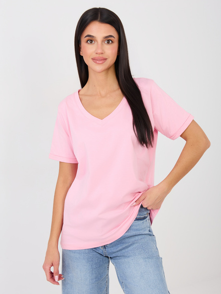 Jasnoróżowy t-shirt z dekoltem w serek RUE PARIS