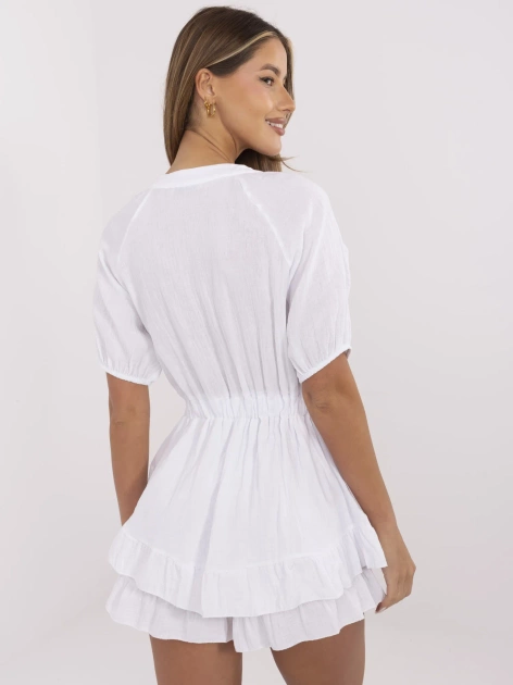 Biały muślinowy kombinezon z gumką w pasie